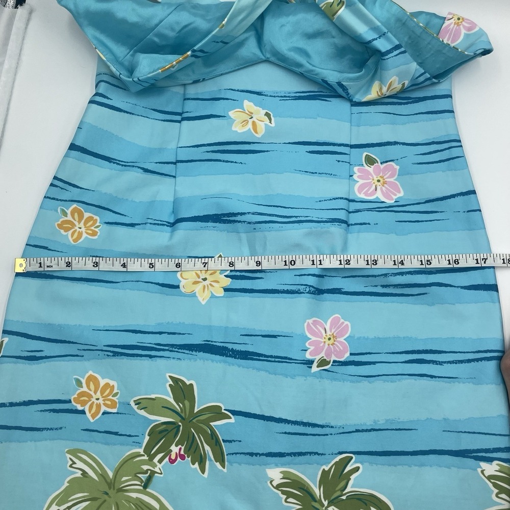 Women's Blue Halter Dress Size 4P Tropical Print Floral Vacation Cruise Hawaiian - Picture 13 of 14